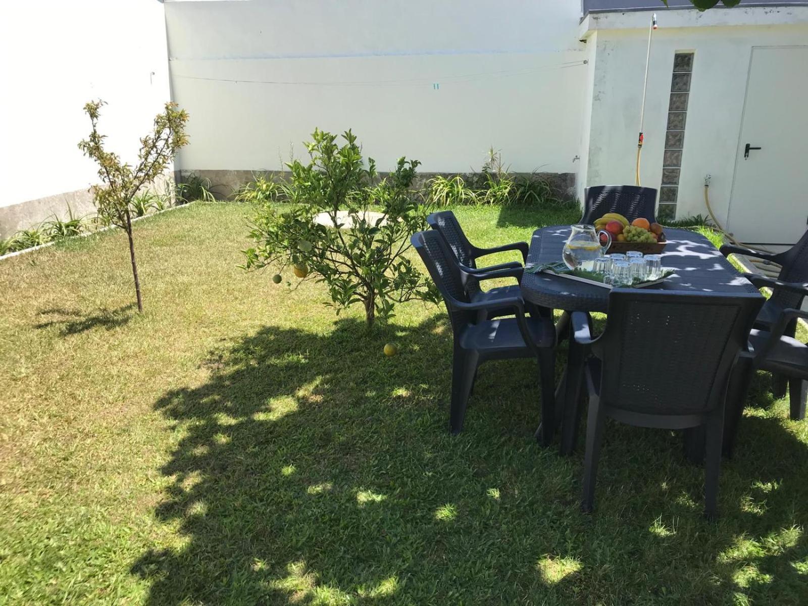 Arvore Cozy Com Jardim Exterior photo